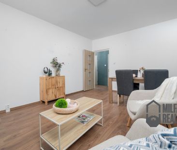 Pronájem bytu 2+1 55 m² - Photo 1