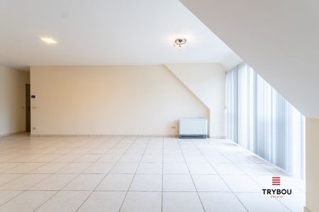 Duplex-appartement met 2 slaapkamers op de Markt van Houthulst - Foto 4