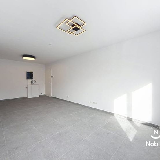 Appartement te huur - Photo 1