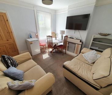 4 bedroom house share to rent - Photo 1