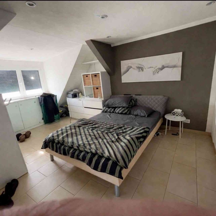 2.5 Zimmer, 85 m², 2. Stock - Photo 1