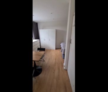 Room in a Shared House, Windsor Crescent, HA9 - Photo 2