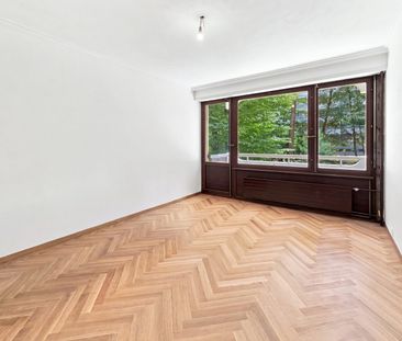 Appartement rénové avec balcon – Route de Florissant, Genève - Photo 3