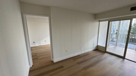 For Lease - 285 Enfield Place Unit# 511, Mississauga, Ontario - Photo 2