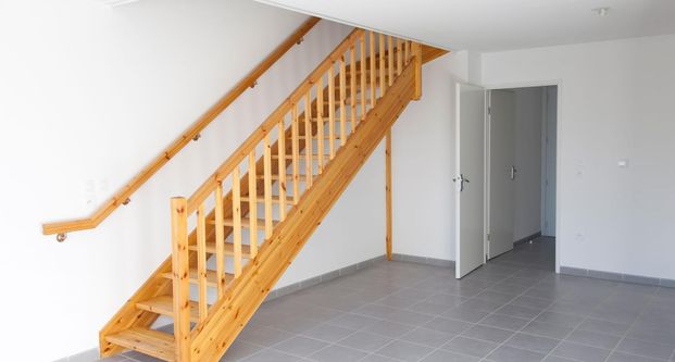 location Appartement T3 DE 64.32m² À CUGNAUX - Photo 1