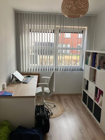 Appartement te huur - Foto 4