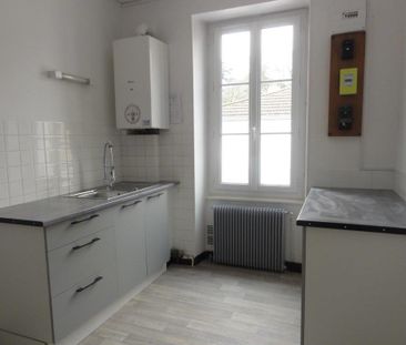 Location Appartement 1 pièce 33m² LE CREUSOT 71200 - Photo 6