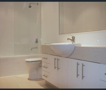 2 LEVELS, 2 BEDS, 2 BATHS, IN BOUTIQUE GROUP! - Photo 2