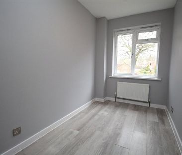 3 bedroom end of terrace house to rent - Photo 5