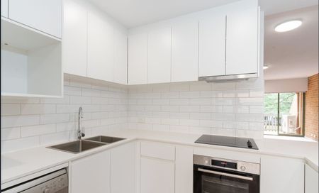 Kingston apartment - The ultimate lifestyle - Photo 2