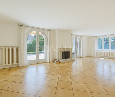 Charming detached villa with pool in a quiet and green environment - Photo 4