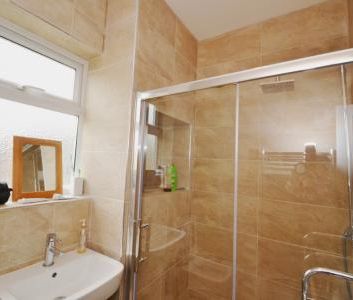 Woodborough Road, City Centre, Nottingham, NG3 - Photo 2