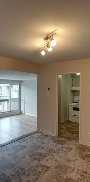 3 ½ Tout Inclus – Pierrefonds - Photo 1