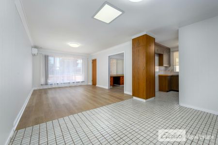 111A Penguin Road - Photo 3