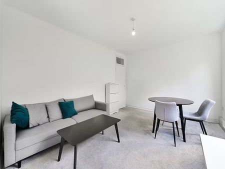 3 bedroom apartment - Photo 4