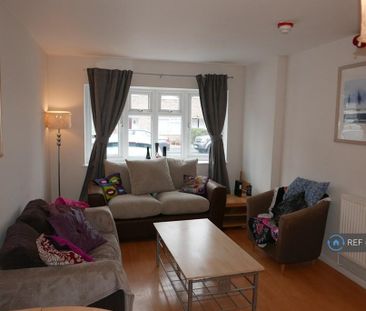 1 bedroom in a house share to rent - Photo 3