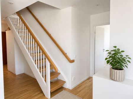 Glädjebacksgatan 2 A, Trelleborg Öster - Photo 2