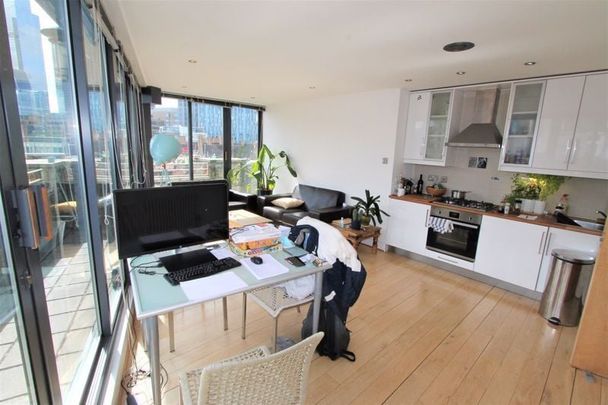 Saxon House, 1 Thrawl Street, London - Photo 1