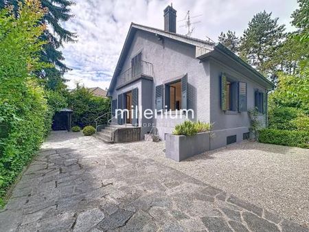 Exceptional Villa in Corsier – Lake View, Spacious, Garden &amp; Pool - Photo 2