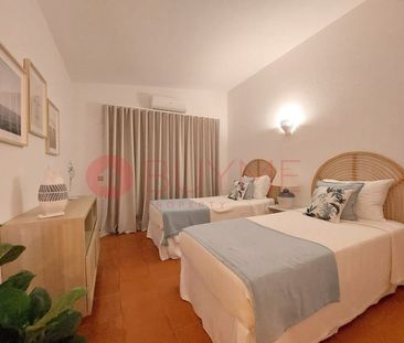 Quarteira, Lisbon - Photo 5