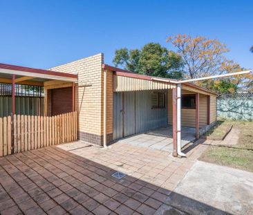 Lovely Modern Home in Prime North Shepparton Location - Photo 6
