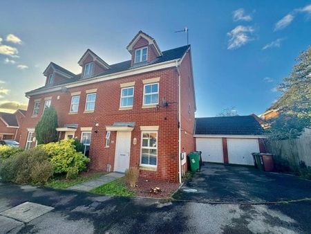 Page Avenue, NG5, Property for rent - Photo 5