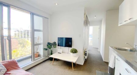 Bright Two-Bed with Openable Windows - CBD Living - Photo 2