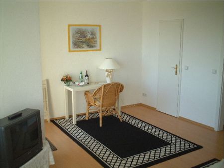 1 Zimmer in Düsseldorf - Photo 2