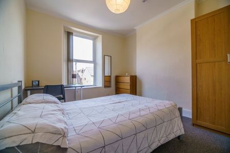 5 bedroom house share to rent - Photo 4