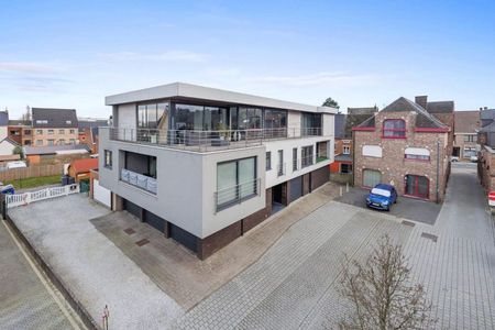 Prachtige penthouse met twee slaapkamers en ruime terrassen + garage - Foto 4