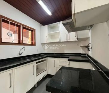 Casa com 3 quartos e 100m² para alugar em Campeche, Florianópolis. - Photo 2