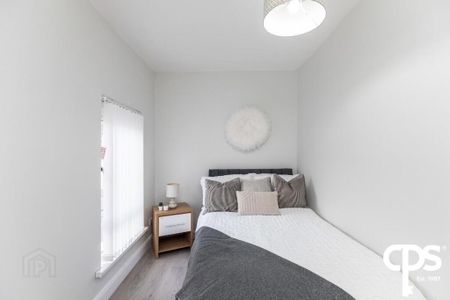 25 Cairo Street (, 6 Month Let), Belfast, BT7 1QS - Photo 5