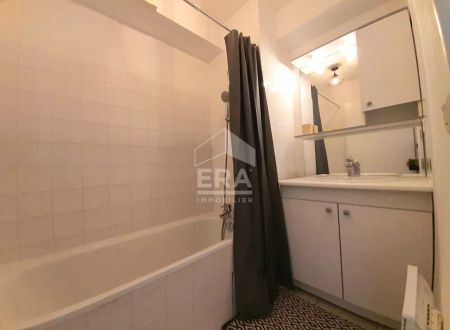 PAU Berlioz - T2 meublé de 31m² avec place de parking et terrasse - Photo 5