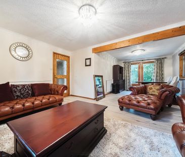 3 bedroom detached house to rent - Photo 4