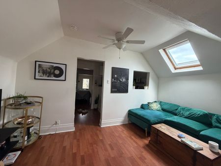 For Lease - 33 Balsam Avenue Unit# ThirdFloor, Toronto, Ontario - Photo 2
