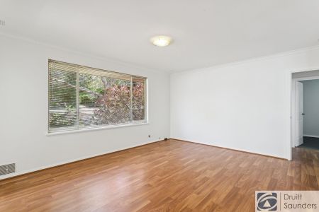 FANTASTIC DUPLEX WALKING DISTANCE TO KARRINYUP SHOPPING CENTRE - Photo 4