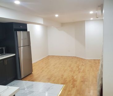 For Lease - 91 Trumpeter Street, Toronto, Ontario - Photo 3