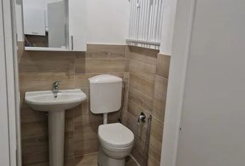 Via Ettore Fieramosca, Turin, Piedmont 10136