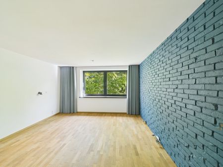 Blisko centrum, pośród zieleni. - Photo 2