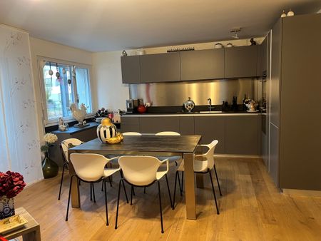 MAGNIFIQUE 3 PIECES SEMI-MEUBLE - Proche de Bouleyres ! - Photo 3