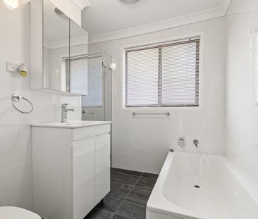 Charming Three-Bedroom Home in a Peaceful Blue Mountains Setting - Photo 5