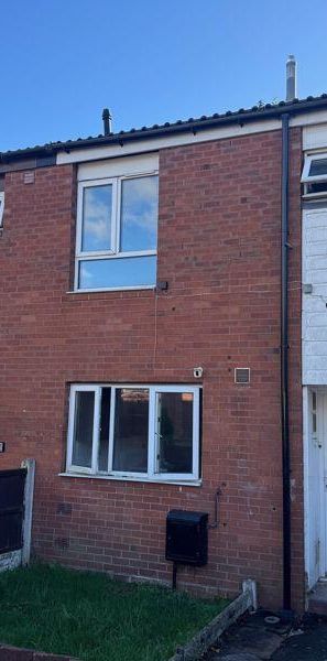 3 bedroom terraced house to rent - Photo 1
