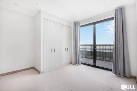 Bellwether Lane London SW18 - Photo 4