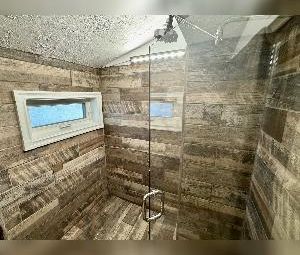 Edmonton 5 Bed 3 Bath 2 Garages Corner Lot Home For Rent - Photo 6