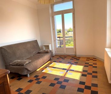 Location Appartement 3 pièces 98m² AVIGNON 84000 - Photo 3