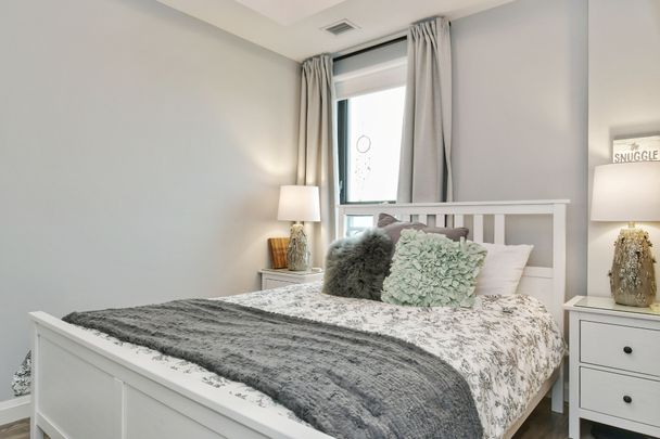 For Lease - 112 King Street Unit# 903, Hamilton, Ontario - Photo 1