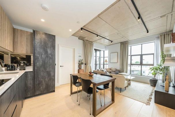 2 bedroom flat to rent - Photo 1