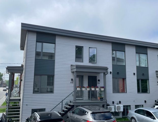 À louer / Appartement - Photo 1