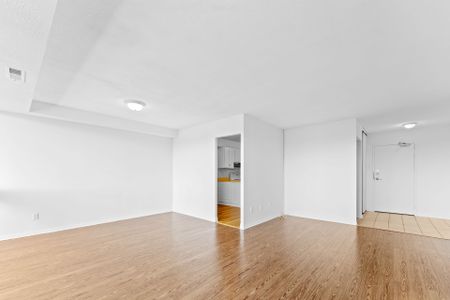 For Lease - 8111 Yonge Street Unit# 607, Markham, Ontario - Photo 4