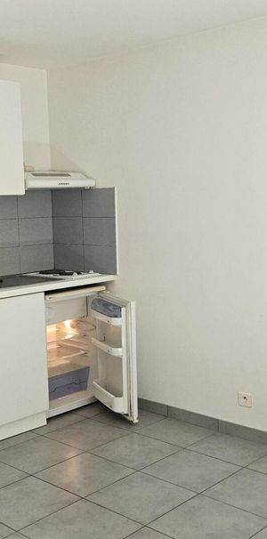 Location Appartement 1 pièce 21m² - Photo 1